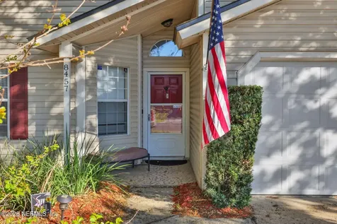 8457 Sugartree Drive Jacksonville FL 32244