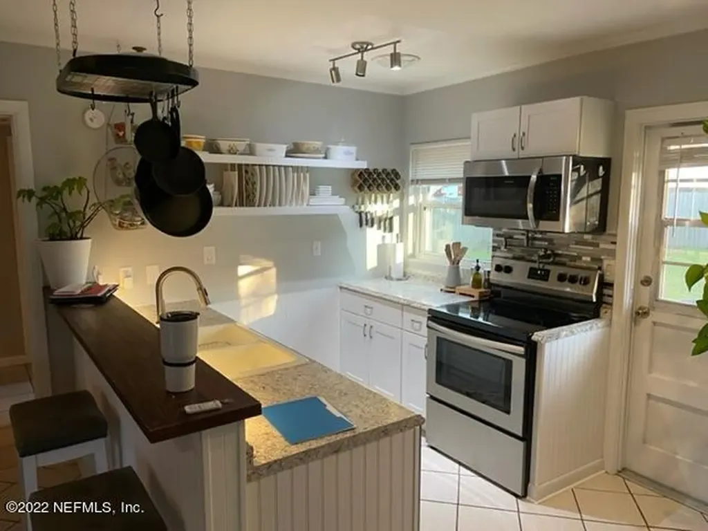 10412 Skycrest Drive N Jacksonville FL 32246