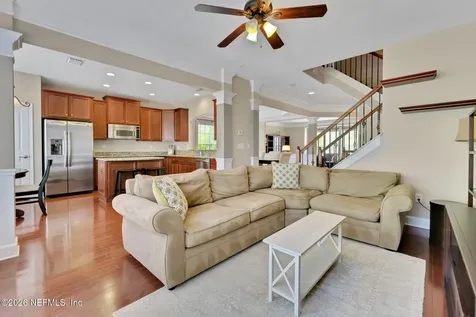 4274 Studio Park Avenue Jacksonville FL 32216