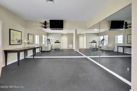 4274 Studio Park Avenue Jacksonville FL 32216