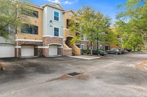 8539 Gate Parkway Jacksonville FL 32216