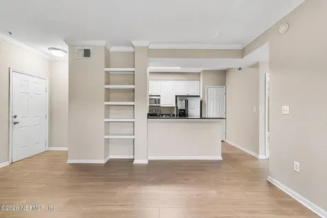 8539 Gate Parkway Jacksonville FL 32216