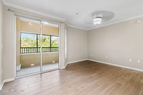 8539 Gate Parkway Jacksonville FL 32216