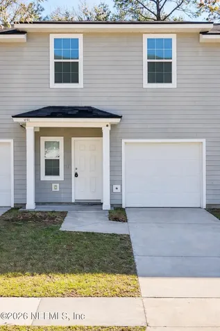 3551 Rain Forest Drive W Jacksonville FL 32277