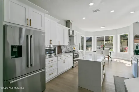 735 E Dorchester Drive St. Johns FL 32259