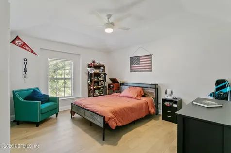 735 E Dorchester Drive St. Johns FL 32259