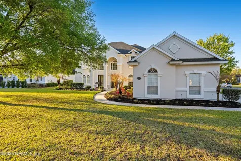 735 E Dorchester Drive St. Johns FL 32259