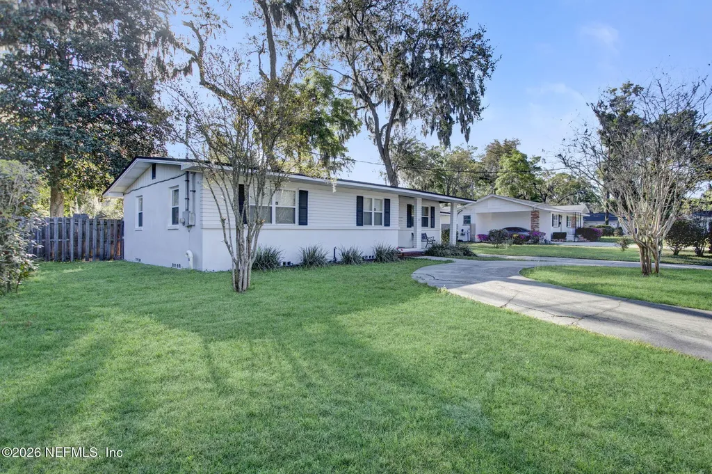 321 Tidewater Circle E Jacksonville FL 32211