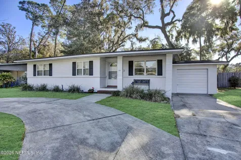 321 Tidewater Circle E Jacksonville FL 32211