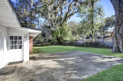 321 Tidewater Circle E Jacksonville FL 32211