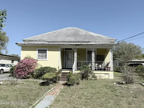 4115 Spires Avenue Jacksonville FL 32209
