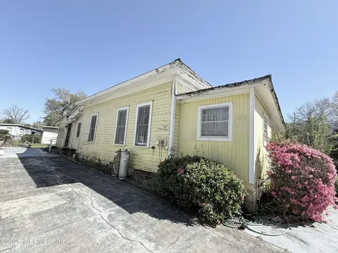 4115 Spires Avenue Jacksonville FL 32209