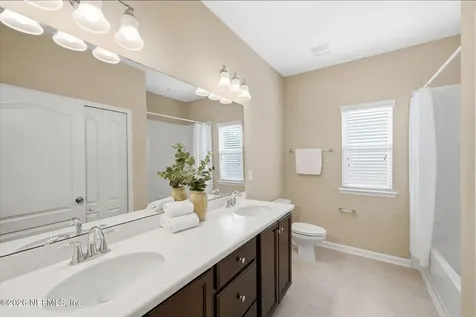 10025 Logan Falls Court Jacksonville FL 32222