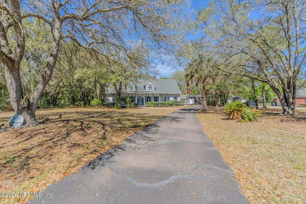 1801 Lake Road Jacksonville FL 32226