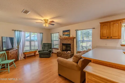 1801 Lake Road Jacksonville FL 32226