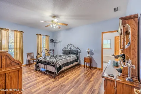 1801 Lake Road Jacksonville FL 32226