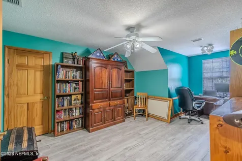1801 Lake Road Jacksonville FL 32226