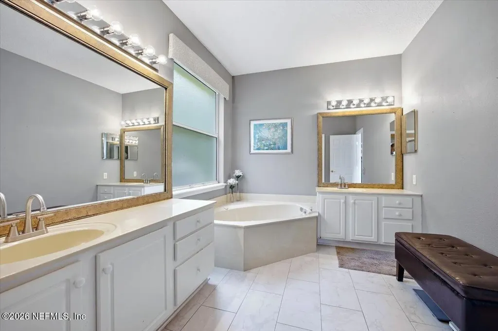 8707 Nathans Cove Court Jacksonville FL 32256