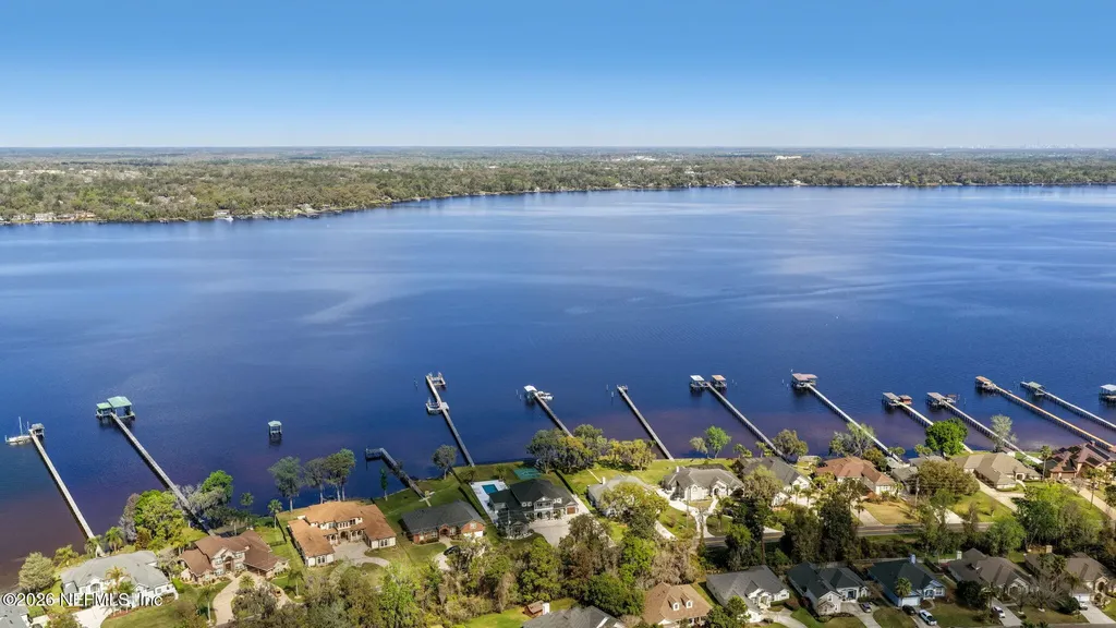 2241 N Lakeshore Drive Fleming Island FL 32003