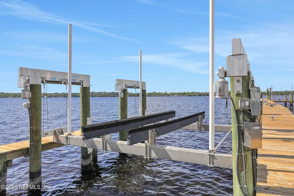 2241 N Lakeshore Drive Fleming Island FL 32003