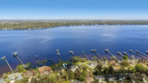 2241 N Lakeshore Drive Fleming Island FL 32003