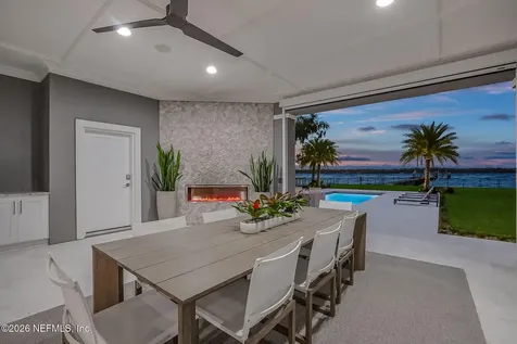 2241 N Lakeshore Drive Fleming Island FL 32003