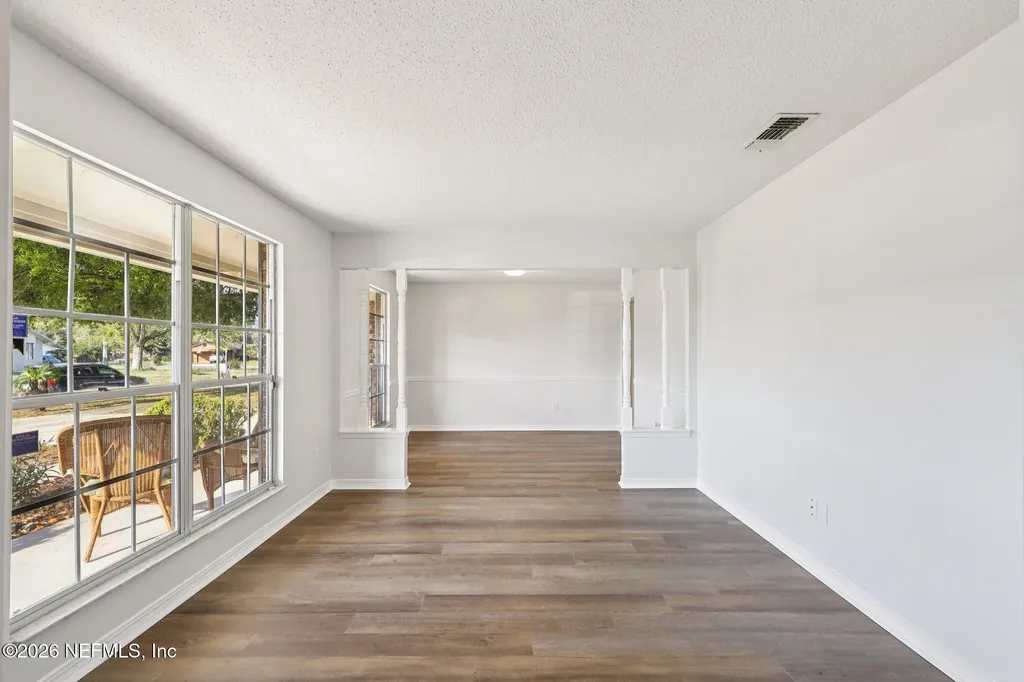 8243 Worm Wood Road Jacksonville FL 32210
