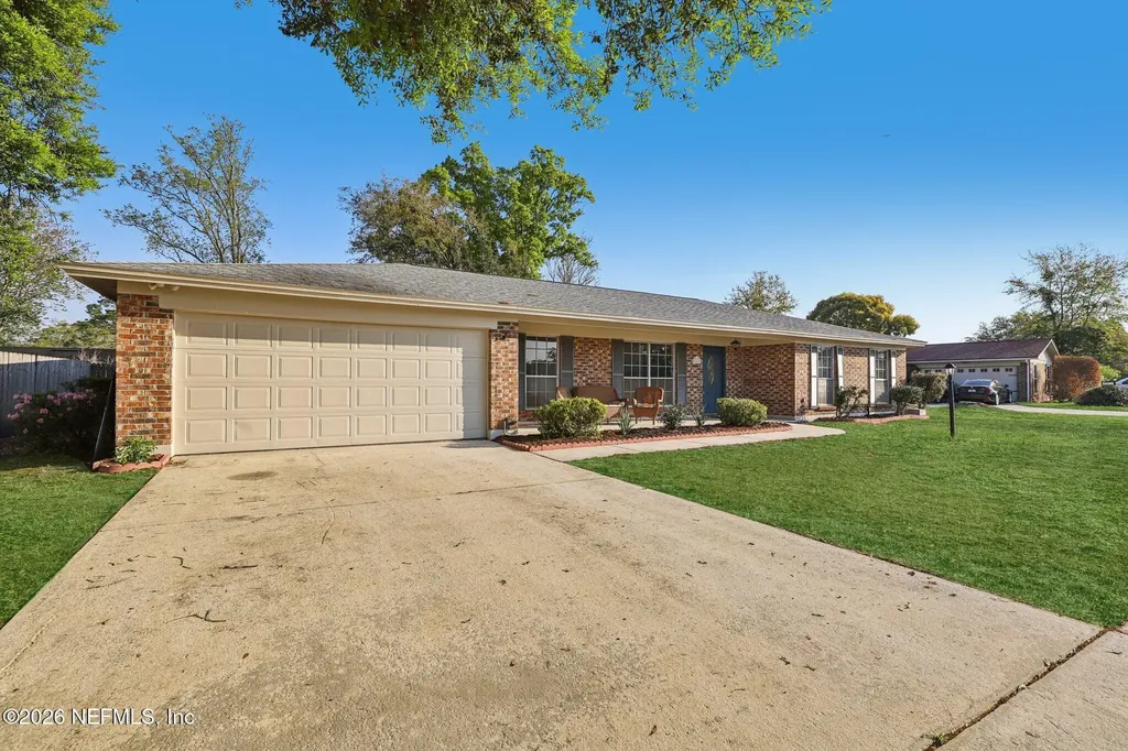8243 Worm Wood Road Jacksonville FL 32210