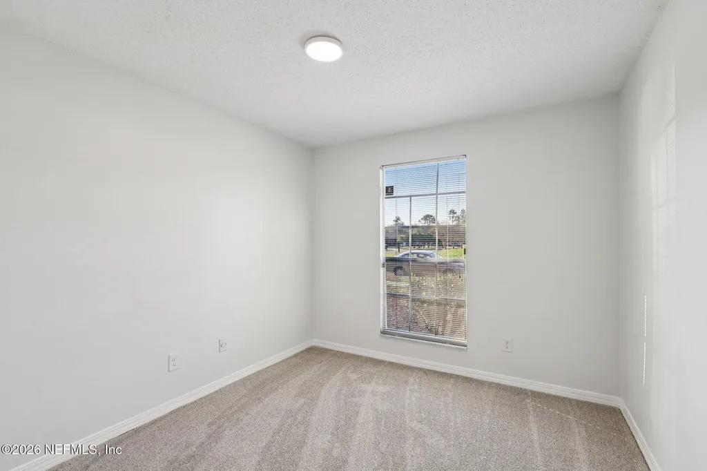 8243 Worm Wood Road Jacksonville FL 32210