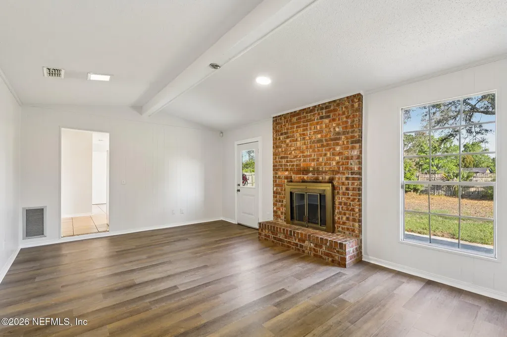 8243 Worm Wood Road Jacksonville FL 32210