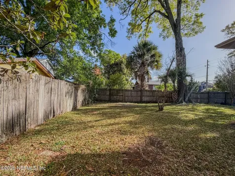 2047 N Market Street Jacksonville FL 32206