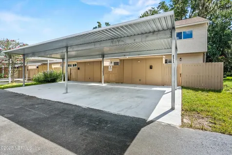 8211 Kensington Square Jacksonville FL 32217