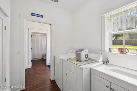 5577 Heckscher Drive Jacksonville FL 32226