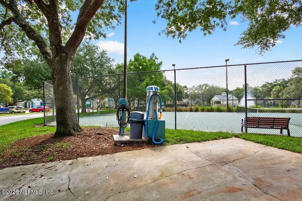 13703 Richmond Park Drive N Jacksonville FL 32224