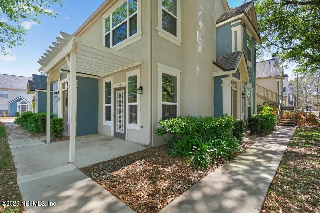 13703 Richmond Park Drive N Jacksonville FL 32224