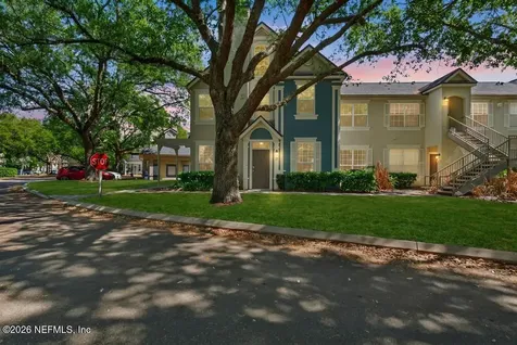 13703 Richmond Park Drive N Jacksonville FL 32224
