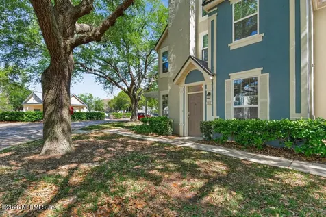 13703 Richmond Park Drive N Jacksonville FL 32224