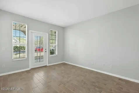 13703 Richmond Park Drive N Jacksonville FL 32224