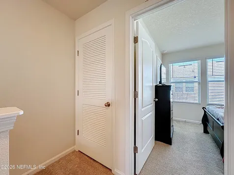 8217 Watercourse Way Jacksonville FL 32211