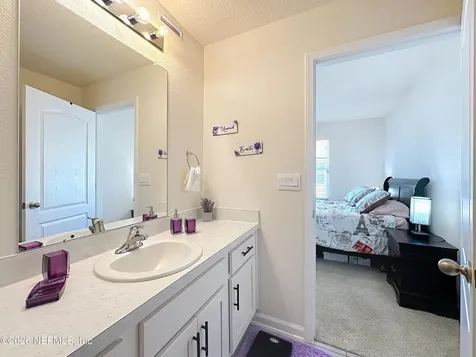 8217 Watercourse Way Jacksonville FL 32211