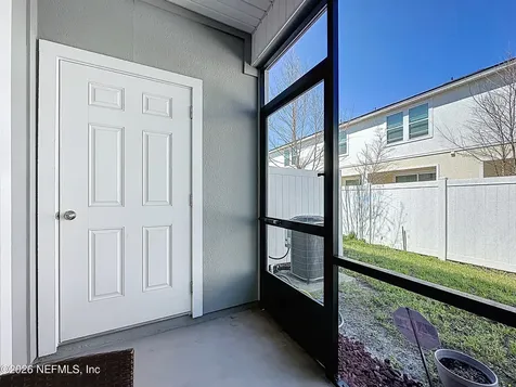 8217 Watercourse Way Jacksonville FL 32211