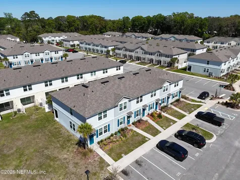 8217 Watercourse Way Jacksonville FL 32211
