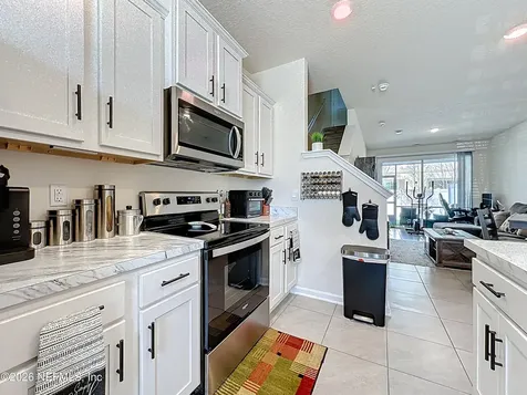 8217 Watercourse Way Jacksonville FL 32211
