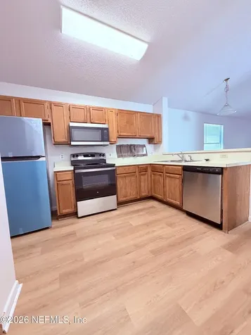 8742 Pinevalley Lane Jacksonville FL 32244