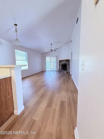 8742 Pinevalley Lane Jacksonville FL 32244
