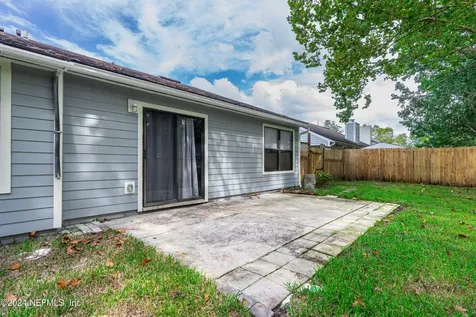 3912 English Colony Drive S Jacksonville FL 32257