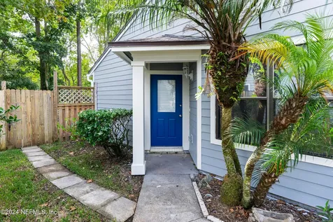 3912 English Colony Drive S Jacksonville FL 32257