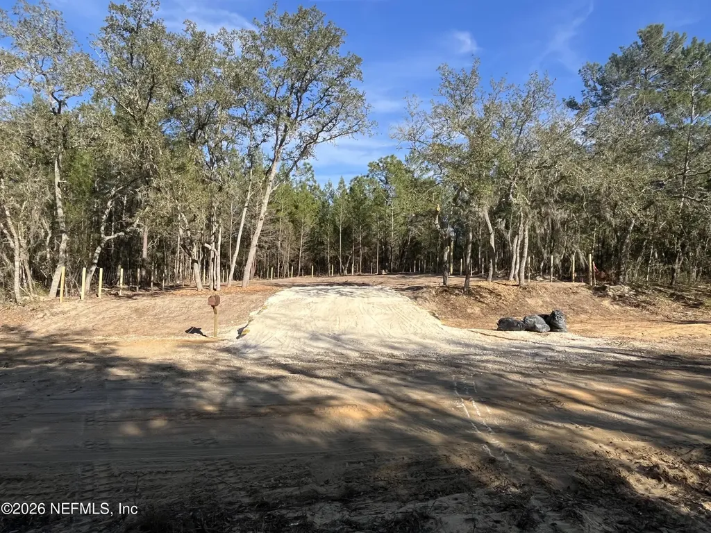 302 Kennedy Avenue Interlachen FL 32148