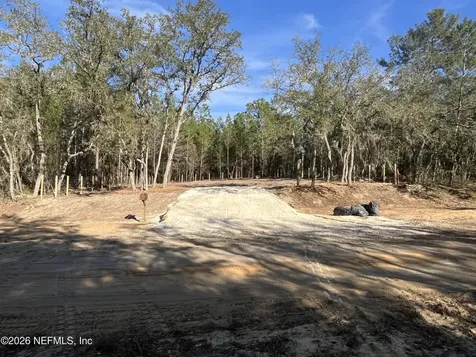 302 Kennedy Avenue Interlachen FL 32148