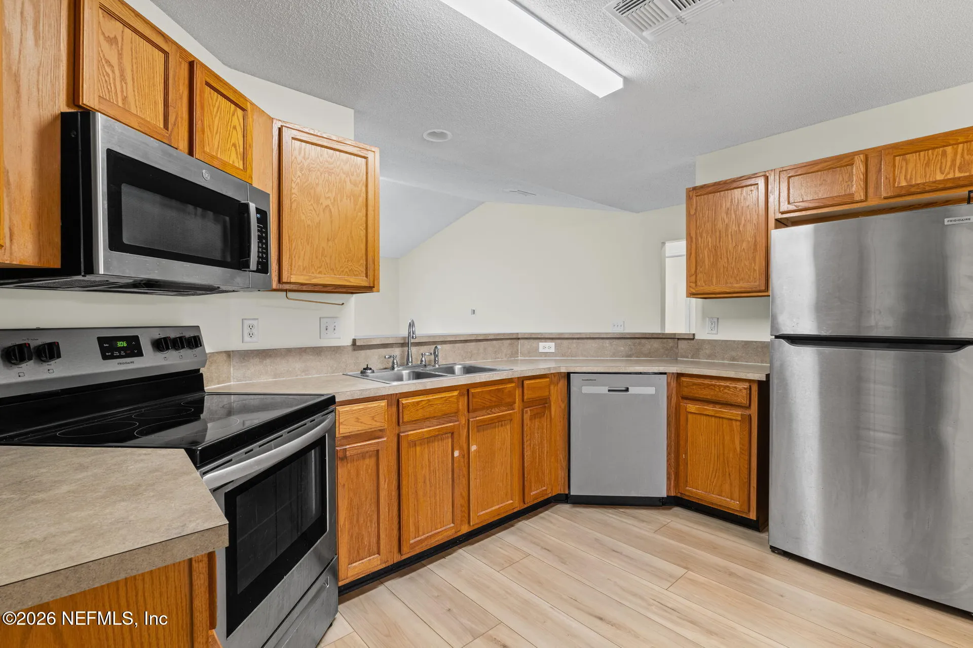 3773 Lauren Crest Court Jacksonville FL 32221